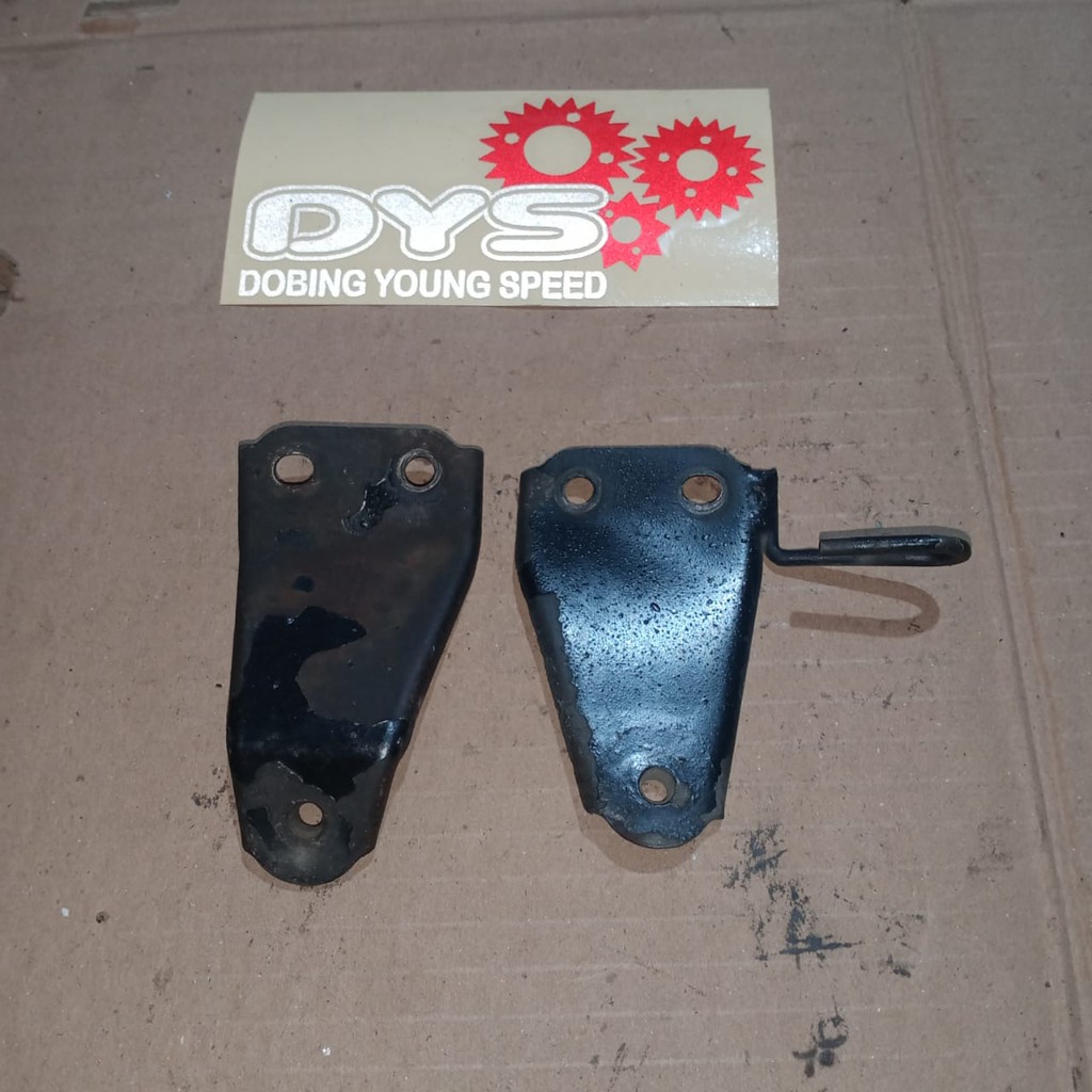 Pangkon Breket Mesin Body Dek Kawasaki Kaze R