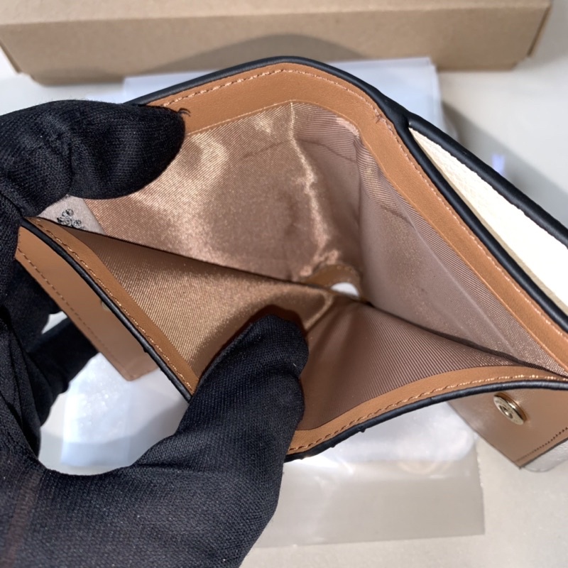 Coach Georgie Small Wallet In Signature Pebble White (C6654)