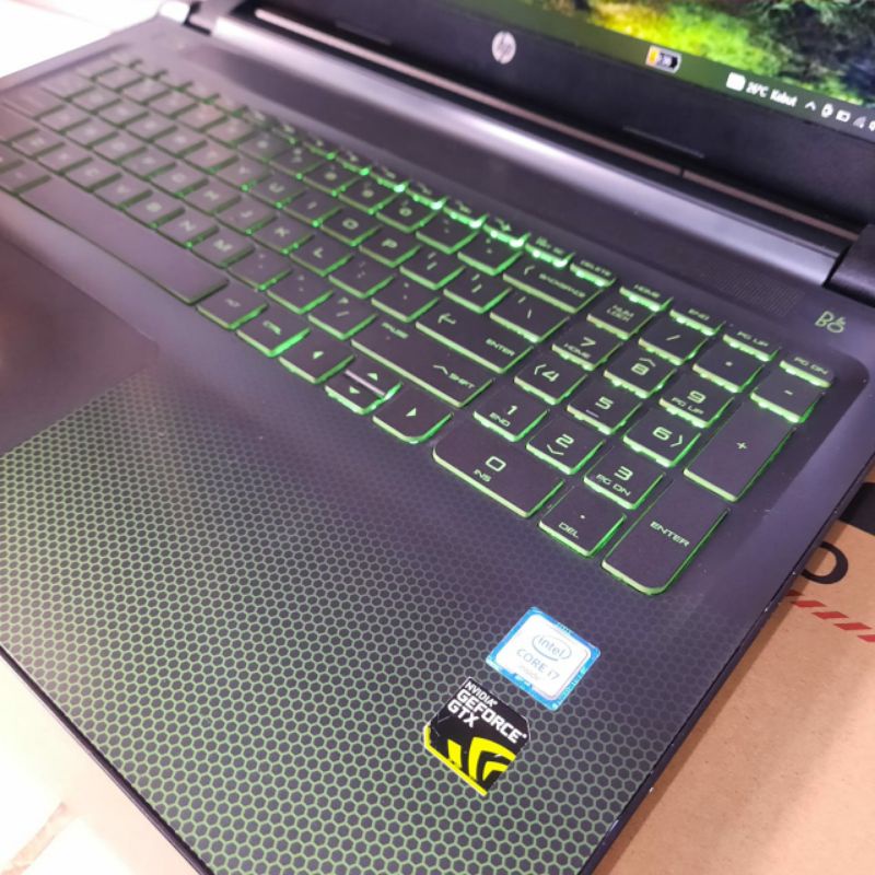 Laptop Gaming HP Pavilion15-ak05TX Cor i7-6700HQ Gen 6 Ram 8GB HDD 1TB Nvdia Geforce GTX950M 4GB dedicated