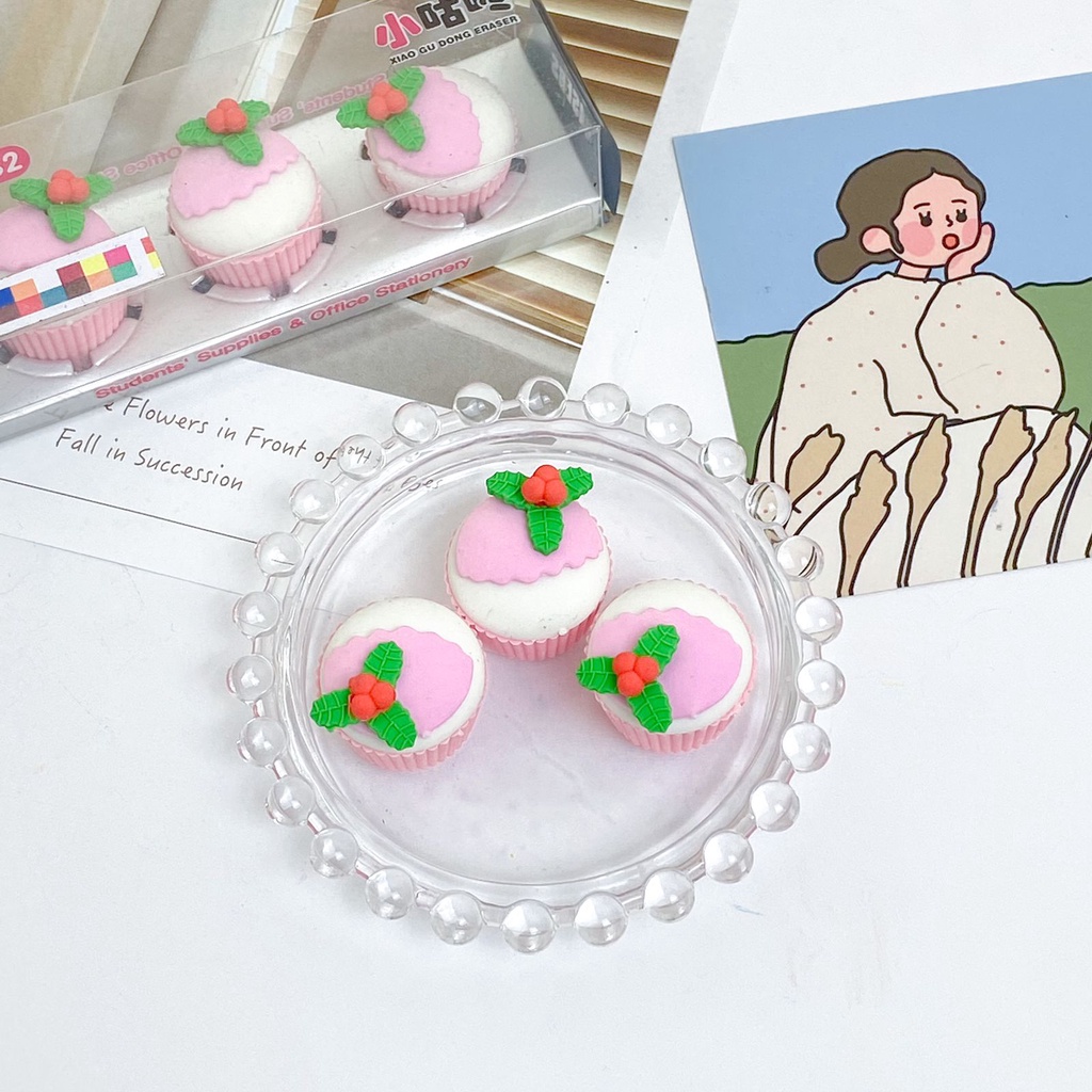 

PENGHAPUS CUPCAKE NATAL / SETIP KARET BENTUK KUE CUPCAKE NATAL LUCU MINI CHRISTMAS CUPCAKE DESSERT RUBBER ERASER