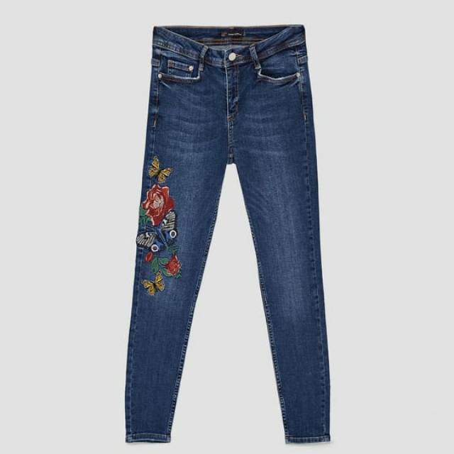 (PRELOVED) Celana Jeans ZARA Wanita Embroidery