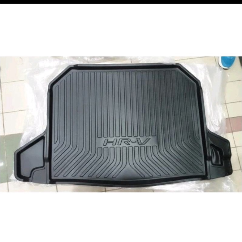 Trunk Tray / Karpet plastik belakang Khusus Mobil HRV