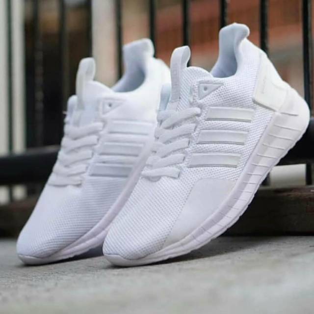 Adidas Questar