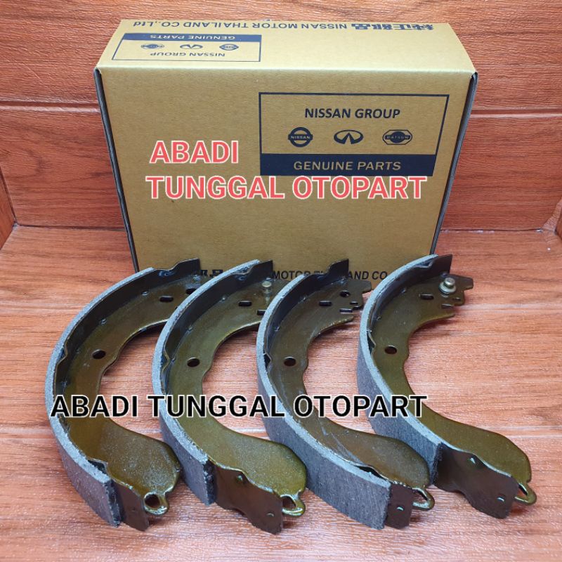 kampas rem belakang NISSAN GRAND LIVINA