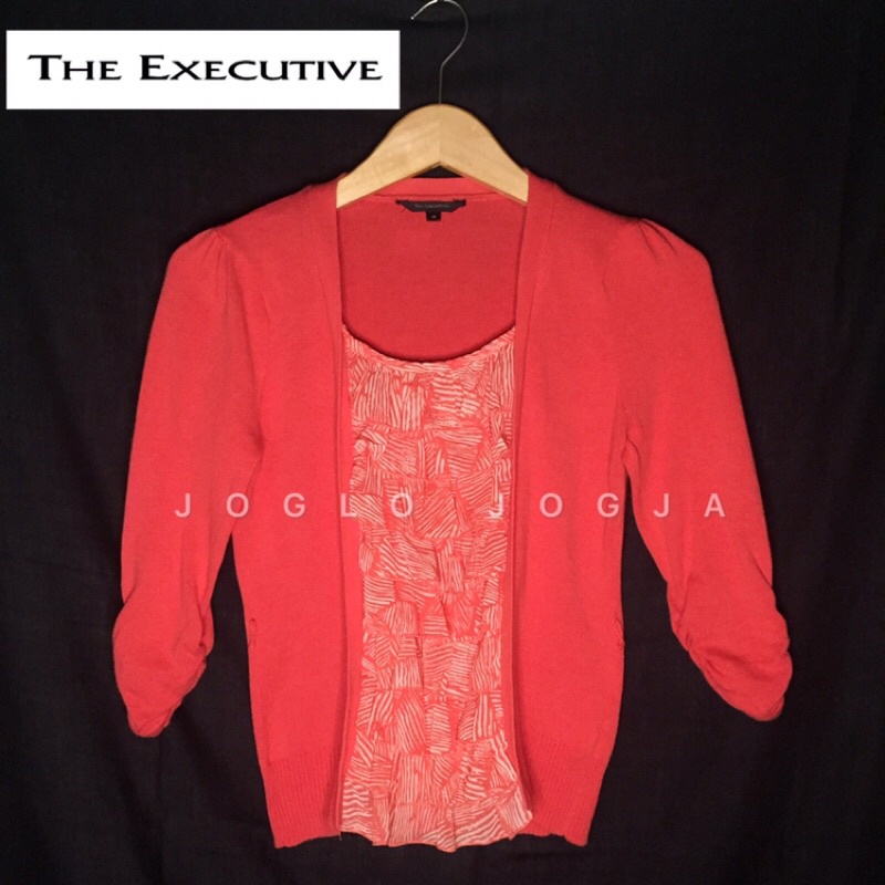 PRELOVED Knit / Rajut The Executive