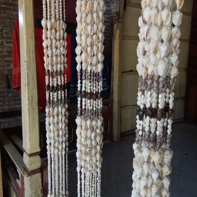 Tirai pintu kerang putih cantik kombinasi free gantungan cantik