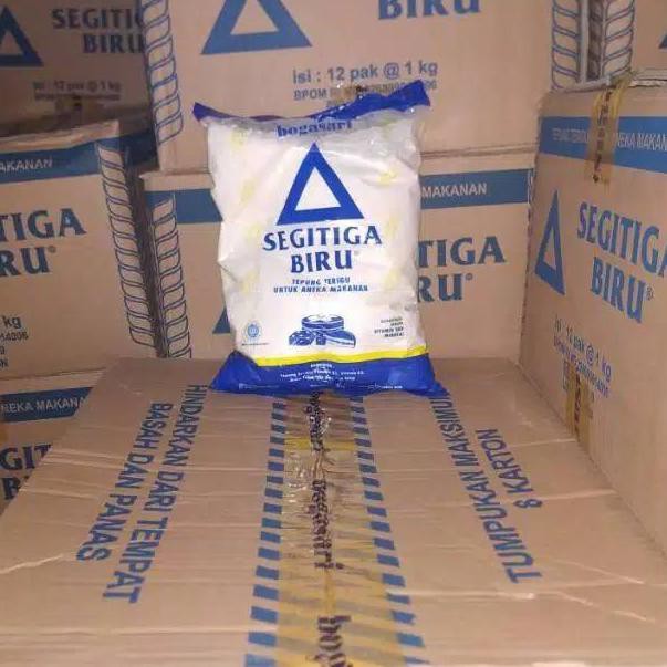 

5.5 PROMO || Tepung terigu segitiga biru 1kg/ Segitiga biru