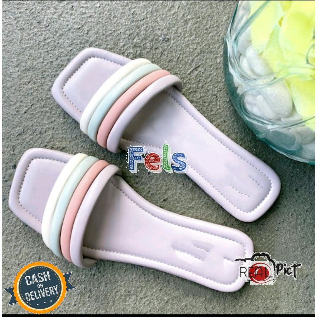 Fel's Rainbow Flat-Sandal wanita