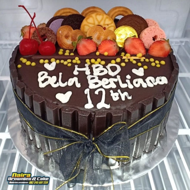 

Cake ultah pagar coklat
