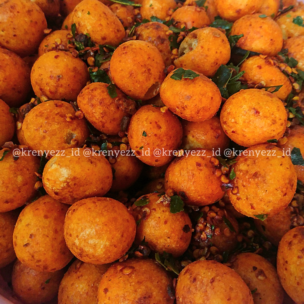 

CIMOL SULTAN PEDAS DAUN JERUK 500gr/ CIMOL KERING PEDAS/ CIMOL KELERENG PEDAS KRENYEZZ