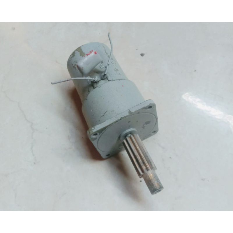 motor gearbox tempel dc12v 23rpm torsi 5kilo