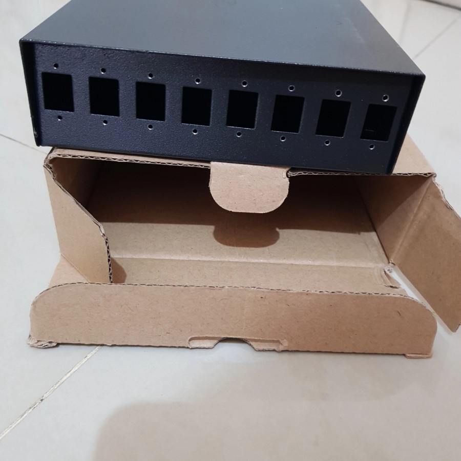 Roset 8 Core / Otb 8 Core /Roset FTTH 8 Core/Fiber Optik FTTH Kosongan