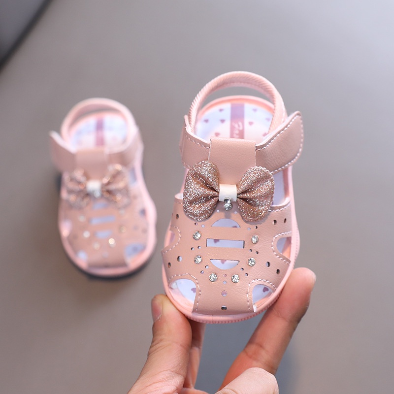 Juragan Junior [COD] Sandal Baby LULABI Sandal Sepatu Bayi Perempuan Bunyi Import Usia 6 Bulan-1 Tahun