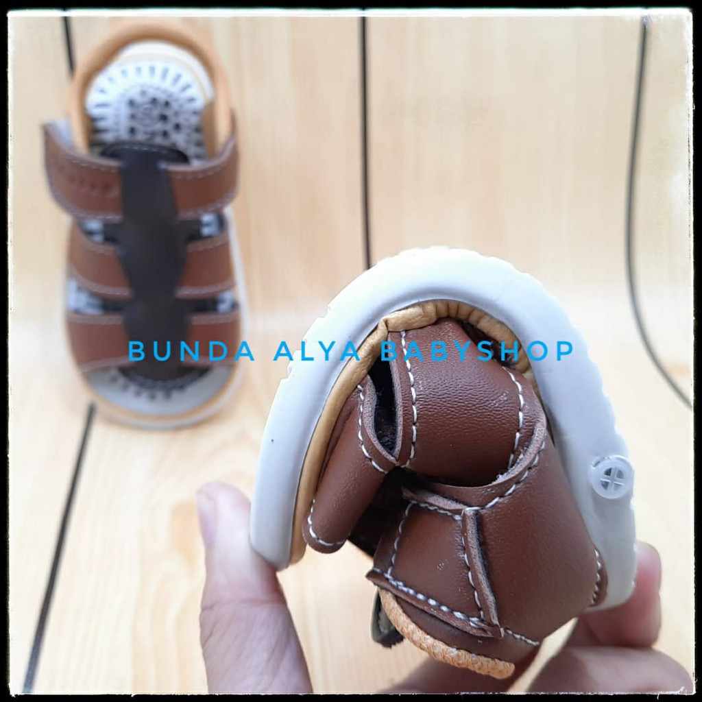 Sendal Anak Laki 1 Tahunan COKLAT Bunyi Toet - Sandal Anak Cowok Anti Licin Alas Karet Size 24 - 25