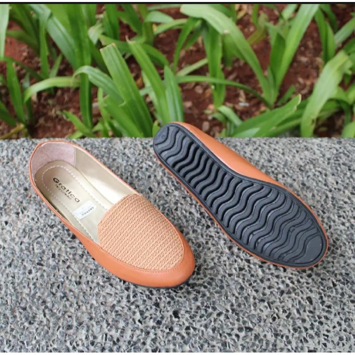 Sepatu Flat Wanita - Flatshoes Gratica AM 61