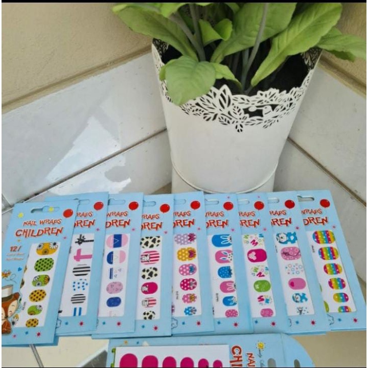 HOKKITERUS21 Stiker kuku anak naik children random