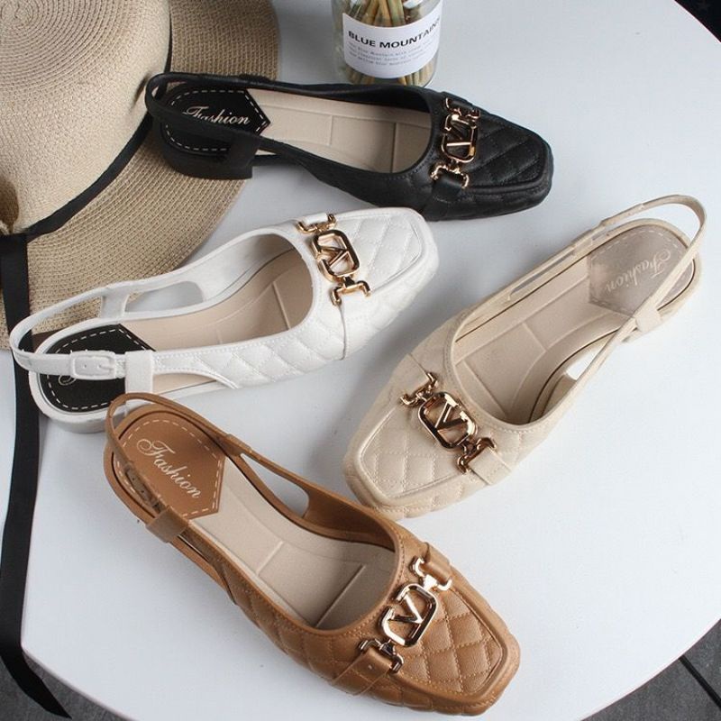 Sandal Fliptop Flat jelly shoes Wanita Vintage Import High Quality S2