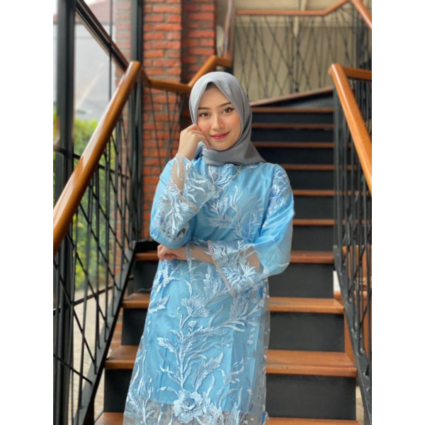 Setelan Kebaya Tunik  Rambat Panjang Modern Elisabet