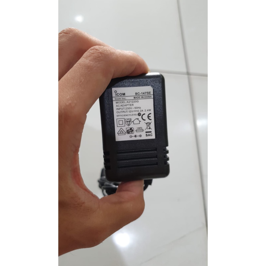 Charger Desktop HT Icom V85 Handy Talky | Cas Destop H T ICOM V-85 Walkie Talkie | Adapter Charger Cas Desktop Hate ICOM V 85 | Toko Radio Komunikasi