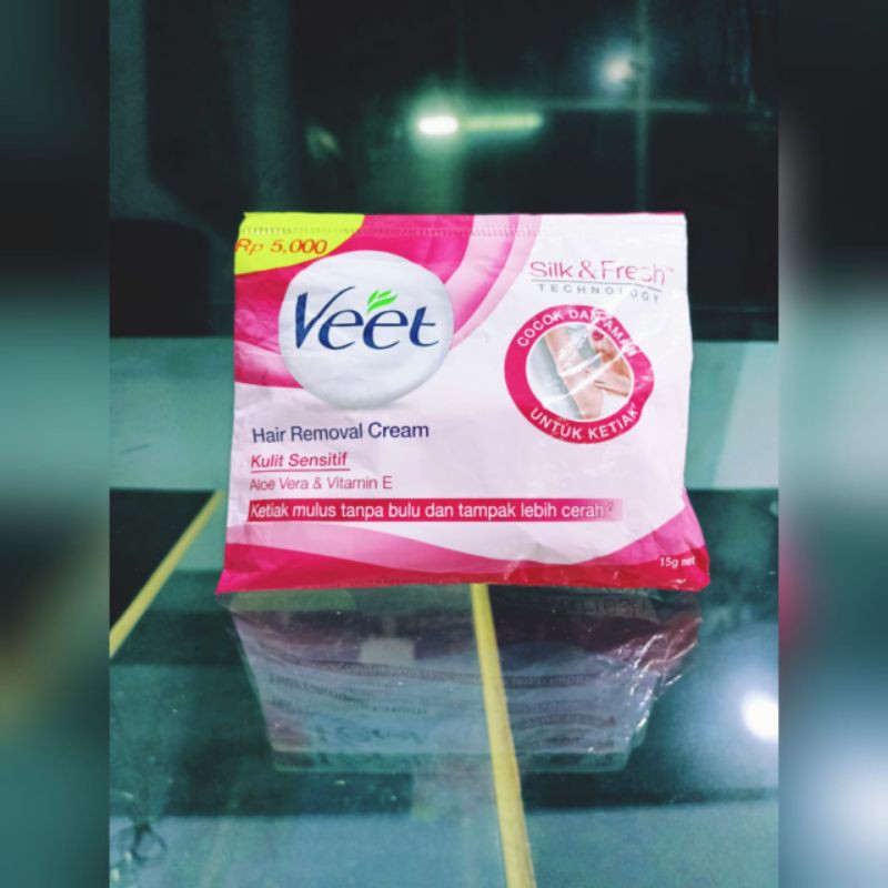 Veet Hair Removal Cream Silk & Fresh Sachet 15gr