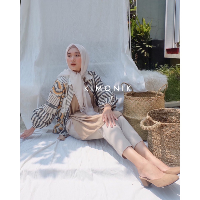 BAJU TENUN KIMONIK DIANDRA BUBLE