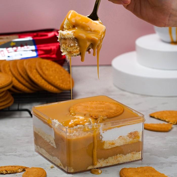 

Regal Dessert Box