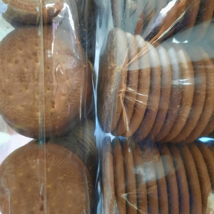 

biskuit marie gosong 1000gram