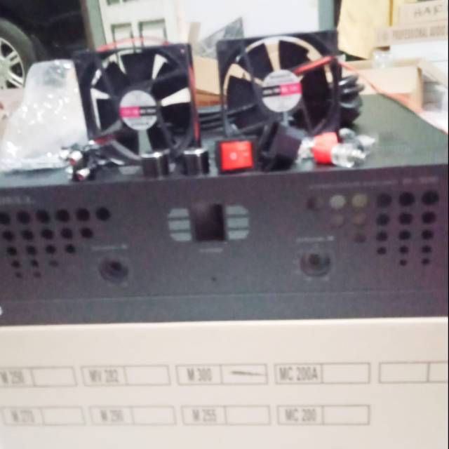 Box Power Amplifier BELL M300 Plus ascesories