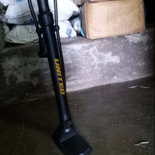 Kumpo united / Pompa sepeda / Kumpo sepeda / Pompa sepeda " United"