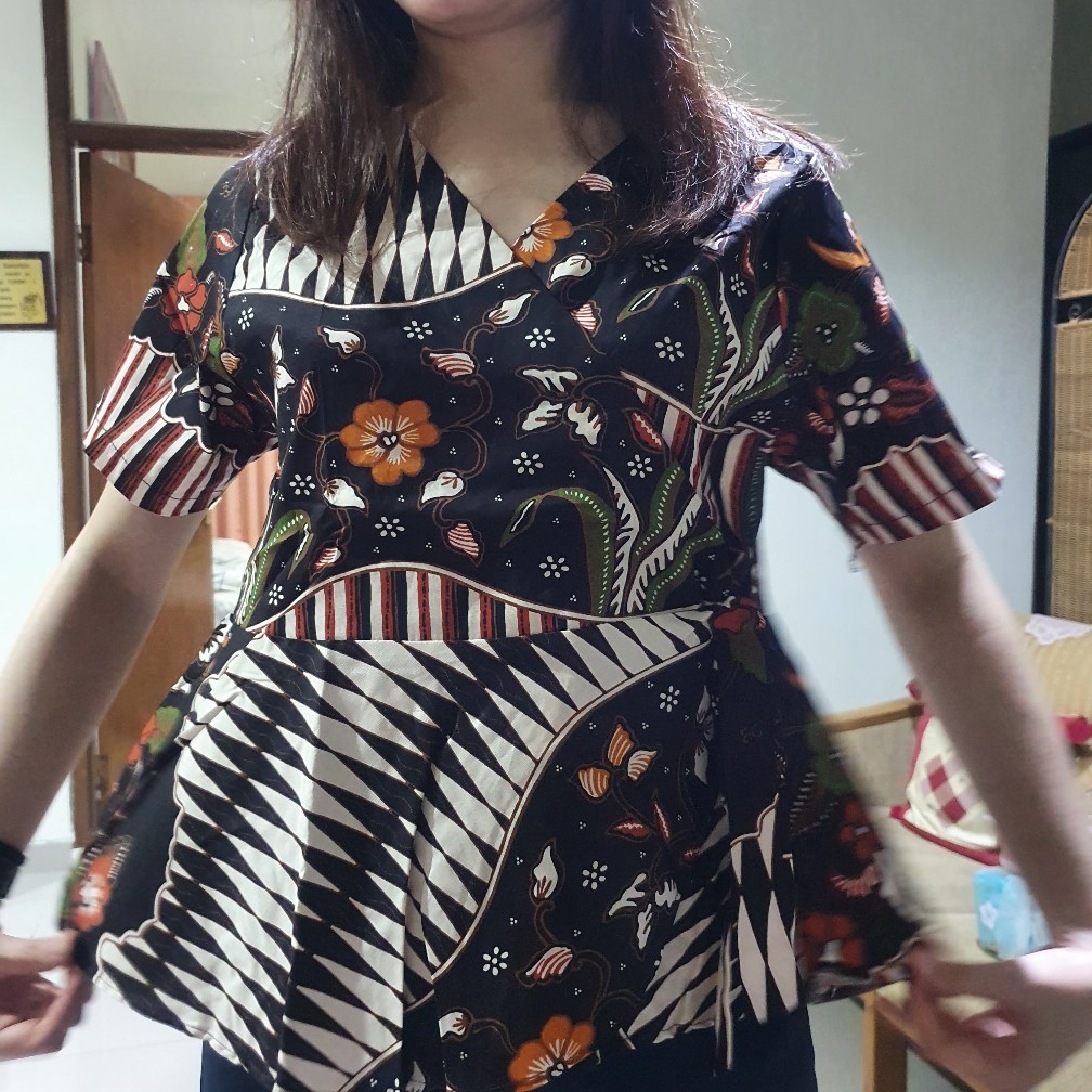 Atasan - Blouse Batik Wanita 628 Aa