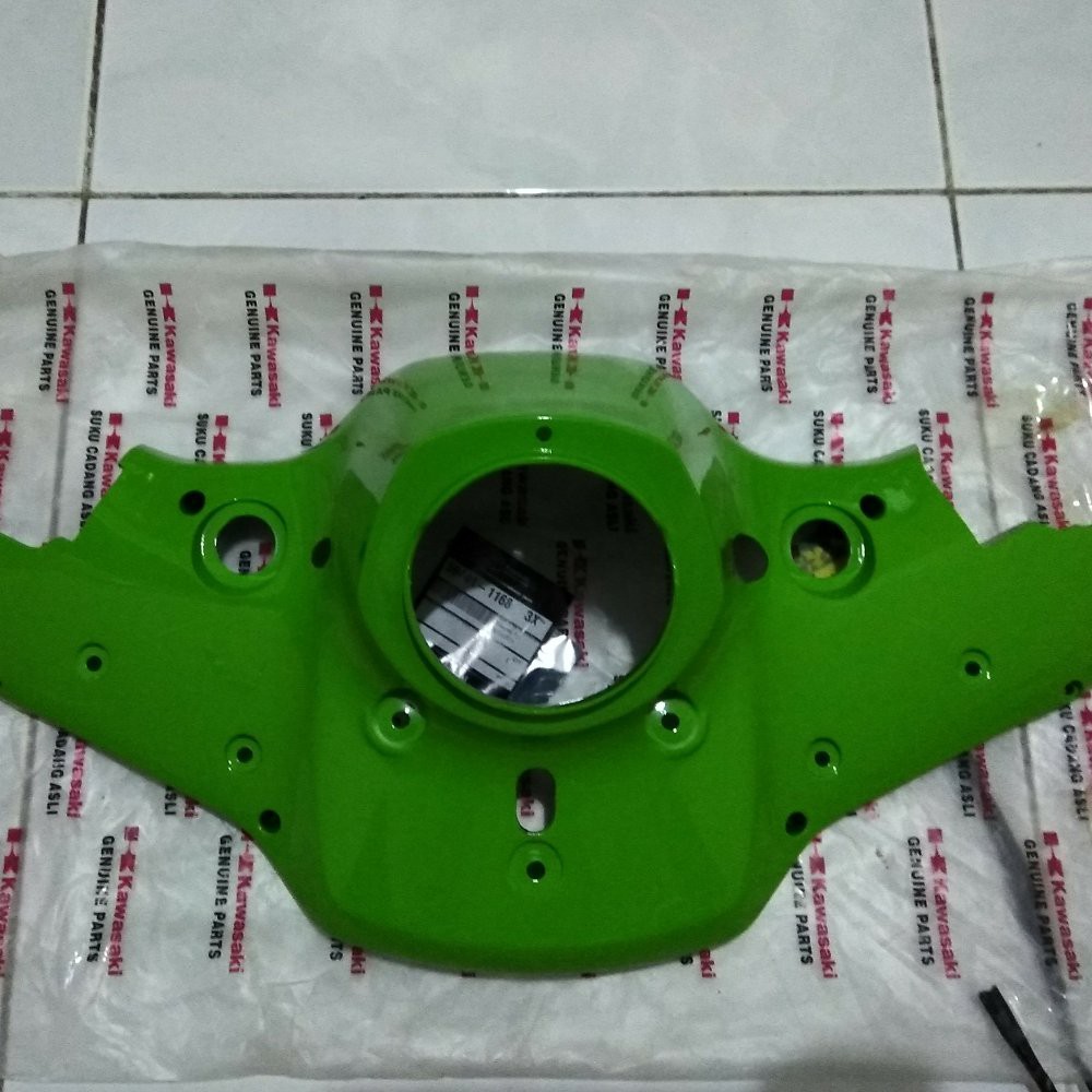 Batok bawah  kawasaki kaze R original KGP