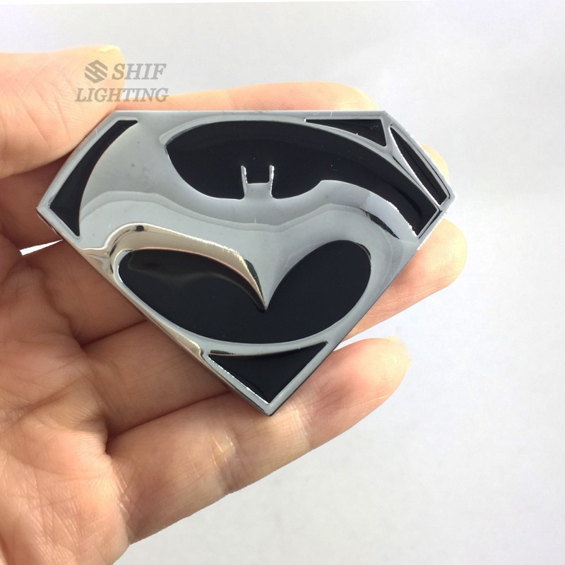 Stiker Emblem Logo Batman Dark Knight Bahan Metal Untuk Mobil / Motor