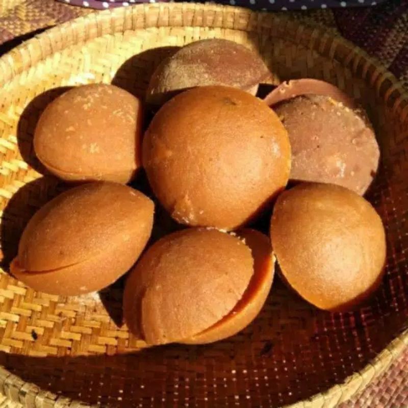 

GULA MERAH asli banyuwangi (besar)@500gr