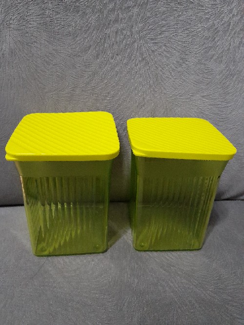 Family Mate Square & Family Mate Small Malaysia / Indonesia (1 Pcs) Toples Tupwr