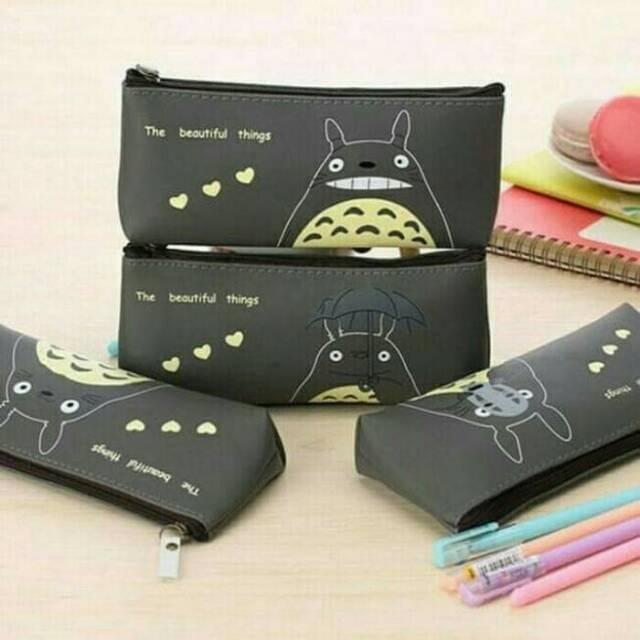 

Tempat Pensil Totoro Bahan PU