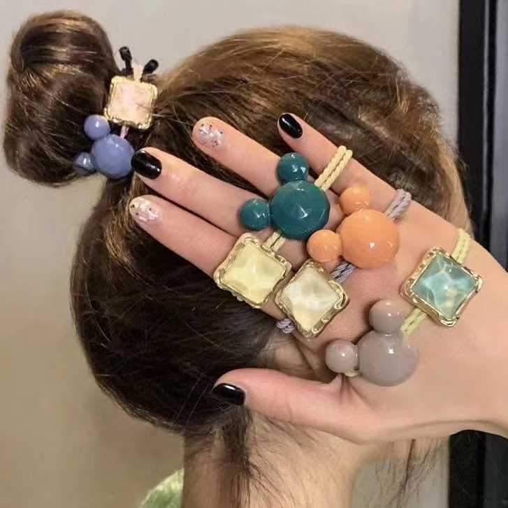 Ikat Rambut Karet Desain Mickey Aksen Kristal Gaya Korea Untuk Wanita