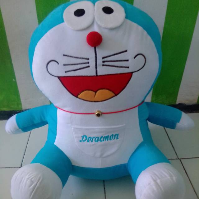 COD Boneka Doraemon Jumbo duduk