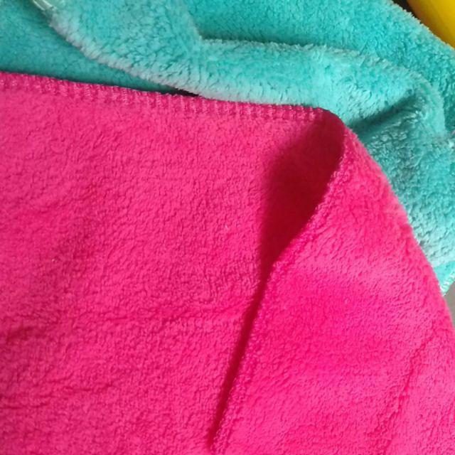 Kain Lap Microfiber Honaga 30 X 30 Cm 320 Gsm