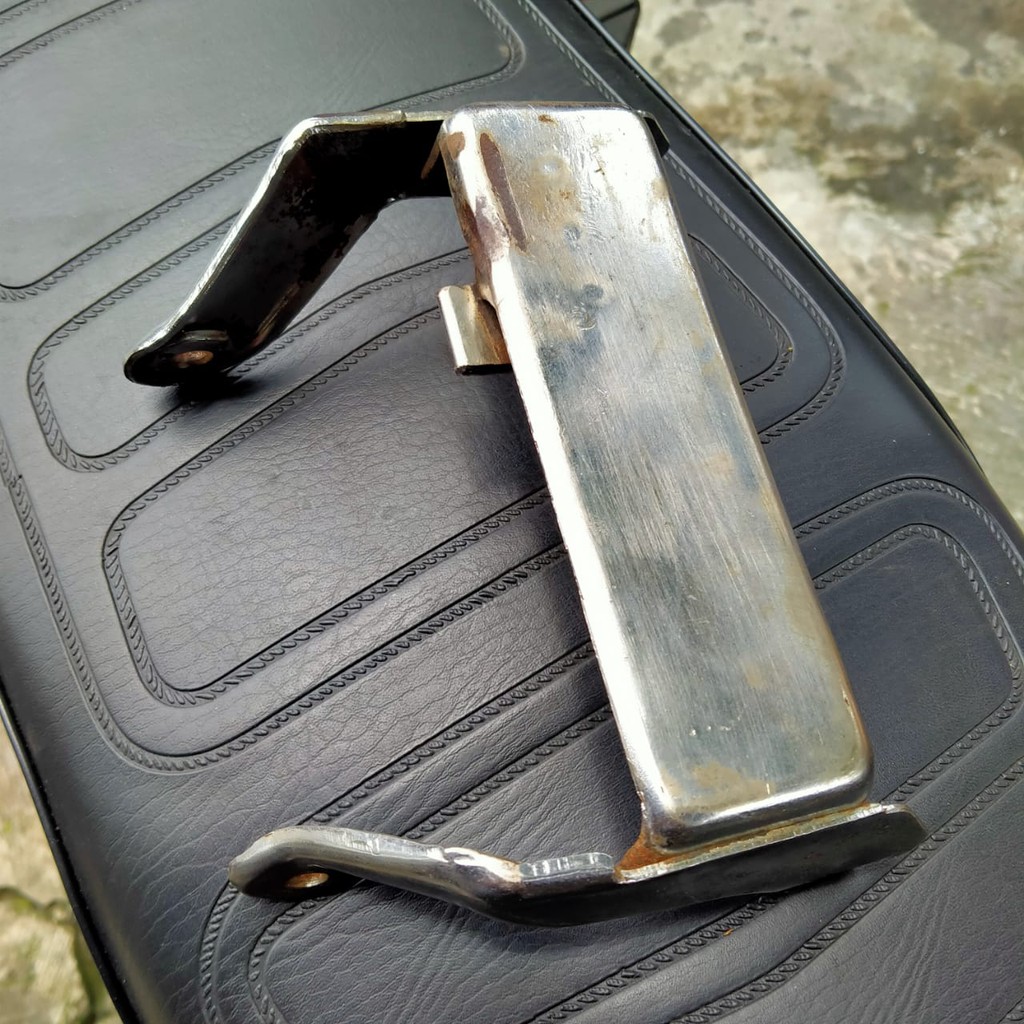 Pispot Pangkon jok honda C70 dudukan sadel jok motor honda C70 pispot honda pitung