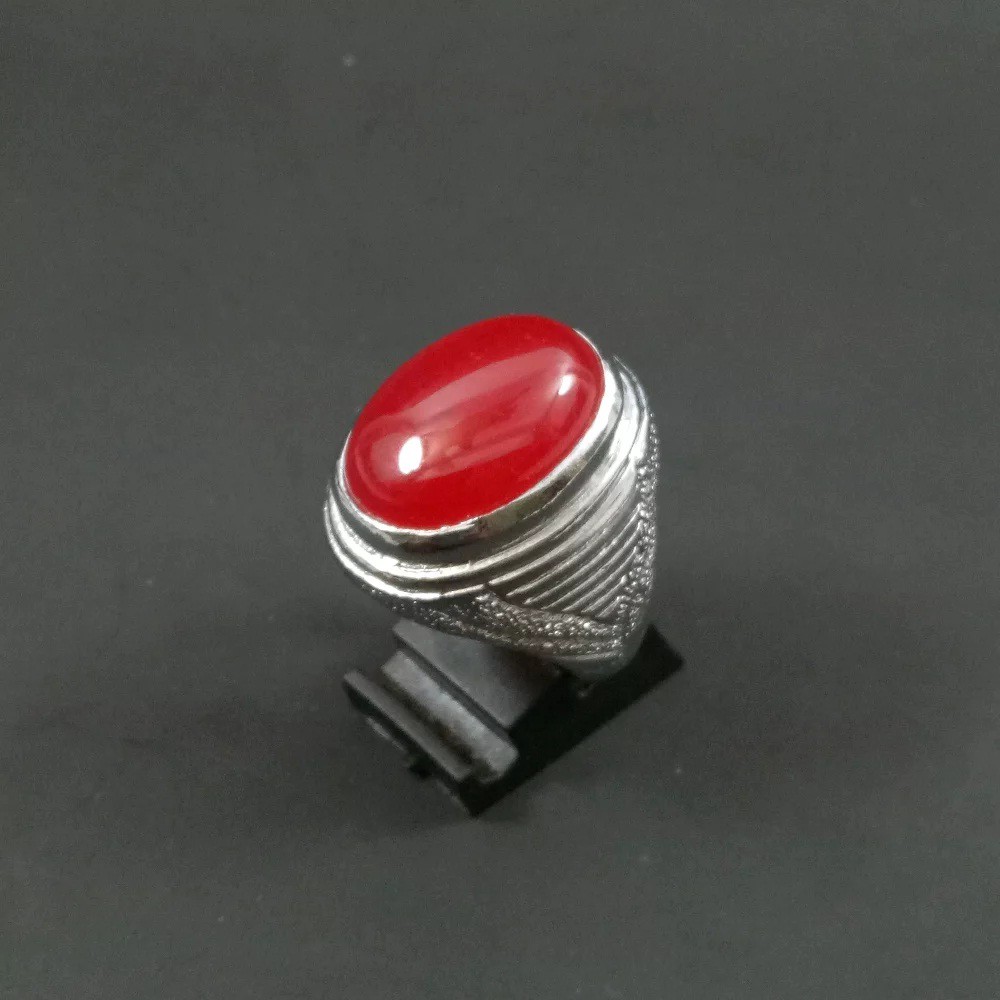 Cincin Batu Giok Merah Dengan Ring Tanam