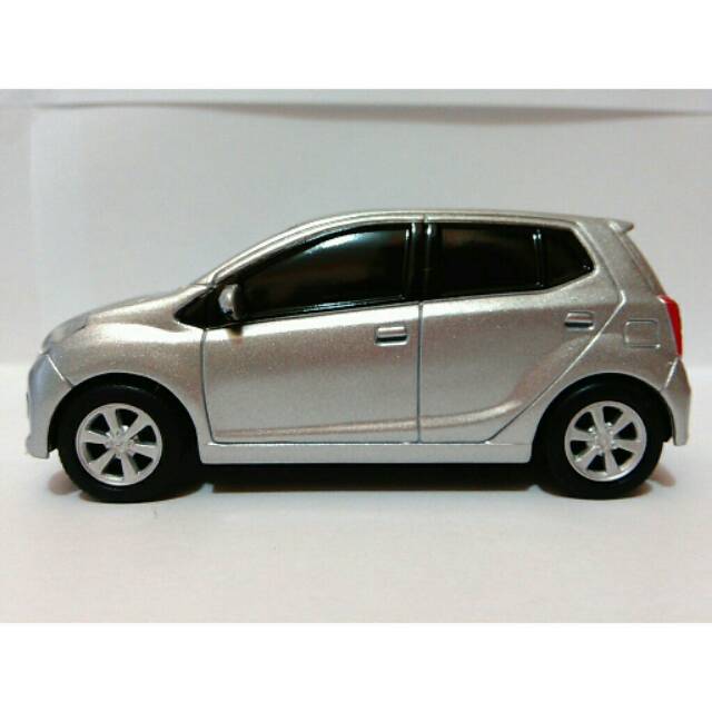 MINIATUR MOBIL AYLA ORIGINAL DAIHATSU (BIRU METALIK)