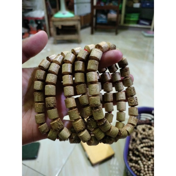 gelang tangan kayu liwung macan putih model tabung