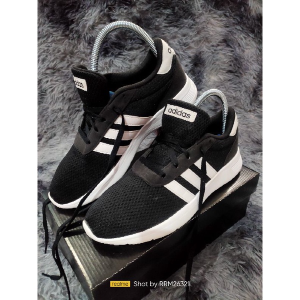 sepatu adidas lite racer