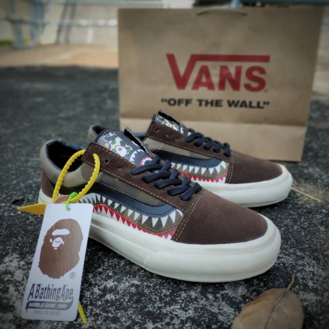 SEPATU SNEAKERS VANS OS OG BAPE CAMO BROWN SHARK TOOTH CAMO DT