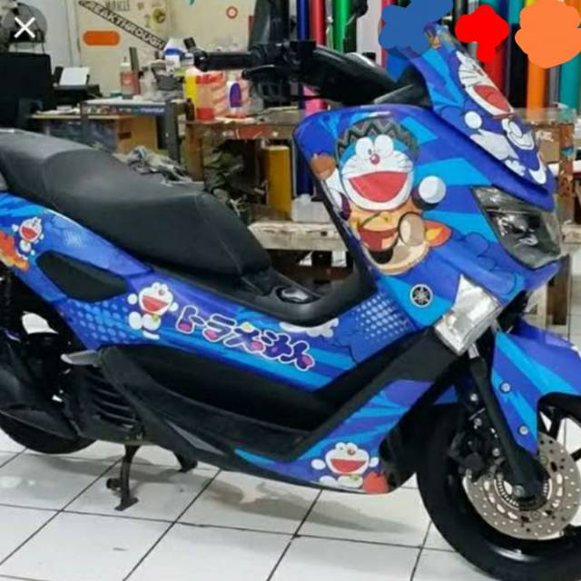 decal stiker motor nmax motif doraemon warna biru