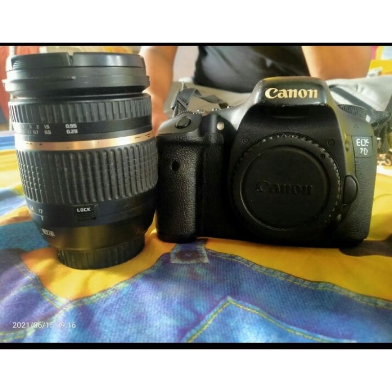 Canon eos 7d + lensa Tamron 17-50
