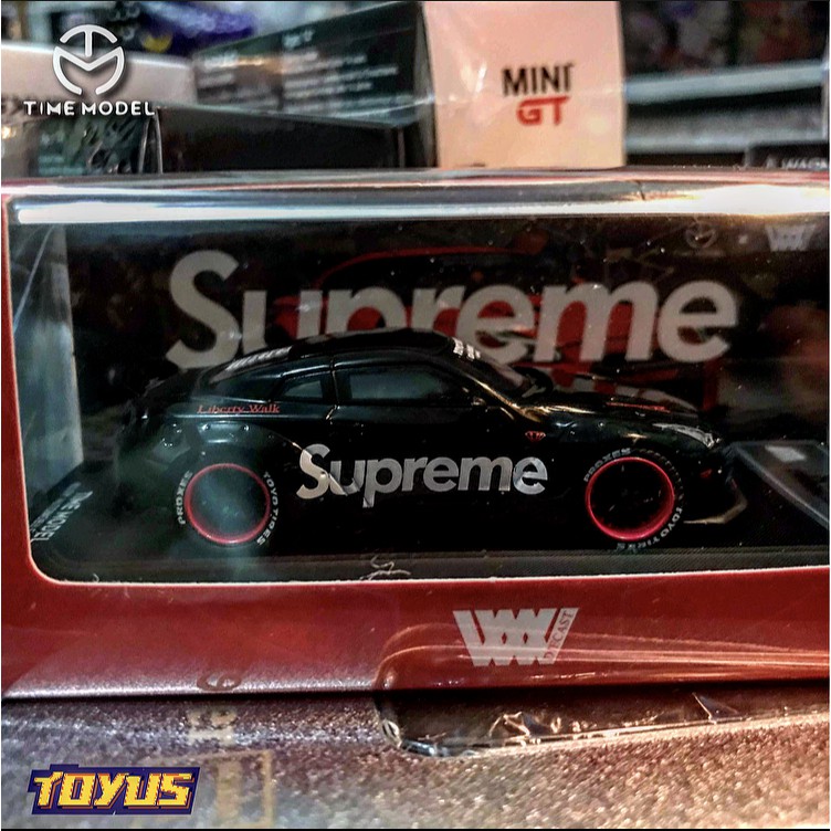Time Model - NISSAN GTR R35 SUPREME LIBERTY WALK BLACK