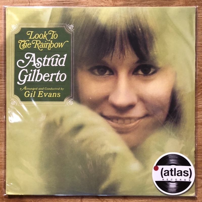 Vinyl / Piringan Hitam ASTRUD GILBERTO - Look To The Rainbow