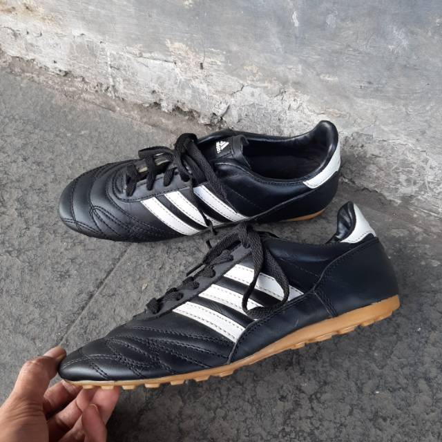 SEPATU FUTSAL KULIT ASLI 100%