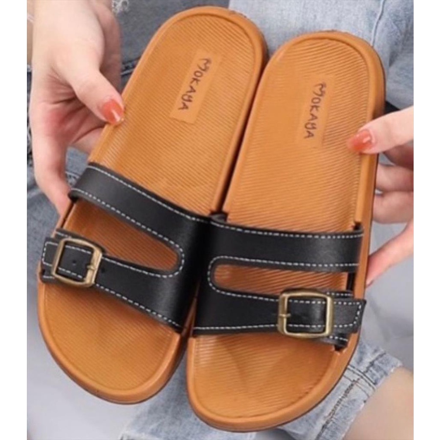 Sandal Slop Jelly Wanita Ban 2 Sambung Ada Gesper Casual Mewah Elegant Import Mokaya / Size 37-41 (1688-2)-Hitam